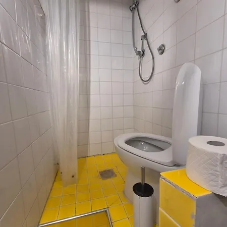 Seminterrato Al Pıgneto Metro C Roma