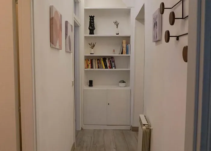 Appartamento Seminterrato Al Pıgneto Metro C